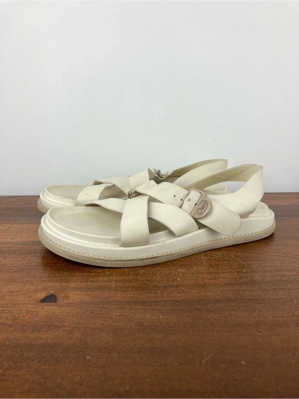 Chaco Townes Mid Form Angora Platform Sandals Ivory Leather Women’s Size 8.